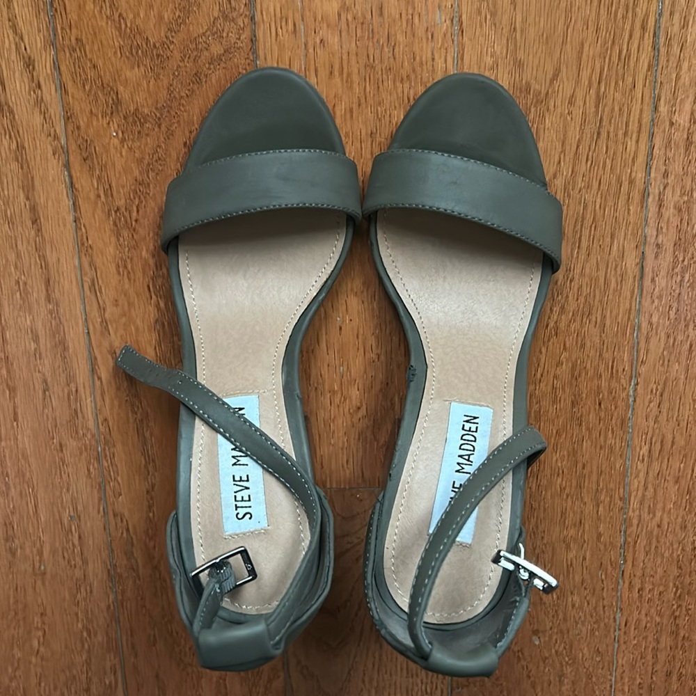 Steve Madden sandals